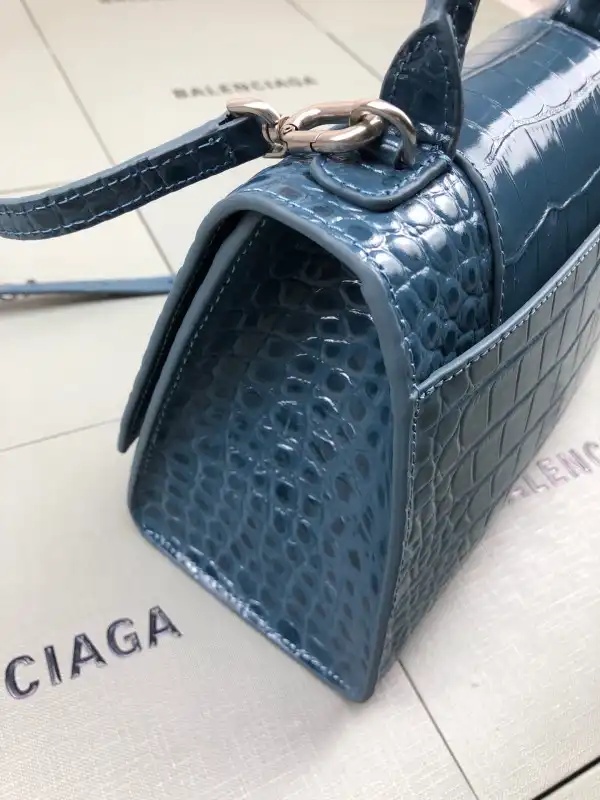 Yupoo bagsoffer BALENCIAGA HOURGLASS