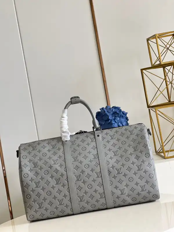 First bag ru LOUIS VUITTON KEEPALL 50B