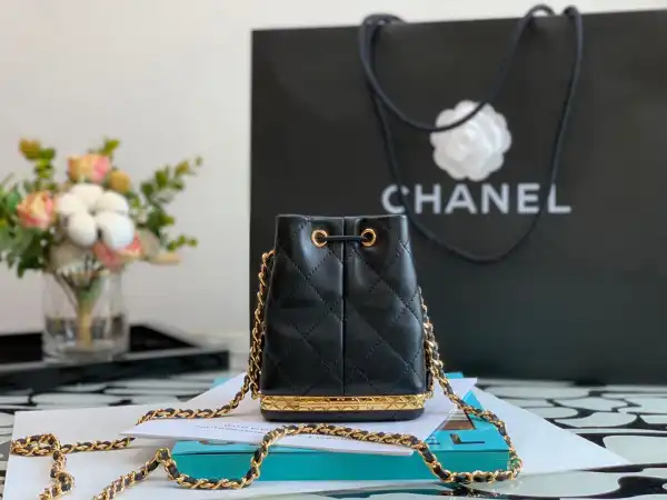 First Bag Ru CHANEL SMALL BUCKET WITH CHAIN