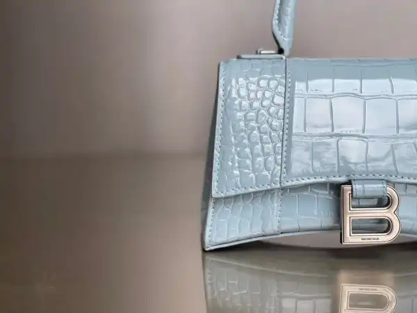 First bag ru BALENCIAGA HOURGLASS