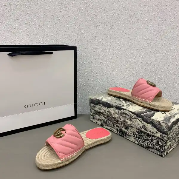 GUCCI Leather espadrille sandal