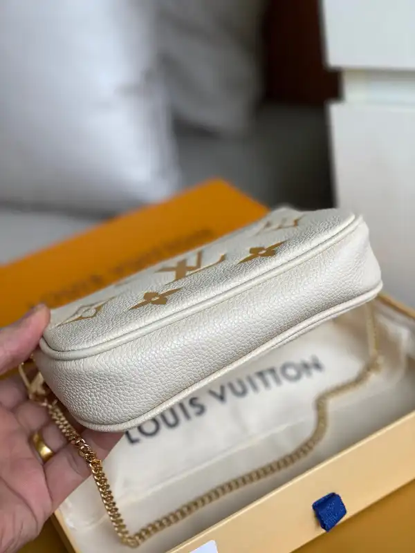 TO LOUIS VUITTON MINI POCHETTE ACCESSOIRES