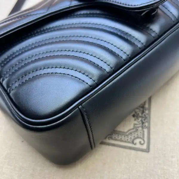 Cheap Gucci GG Marmont 26CM