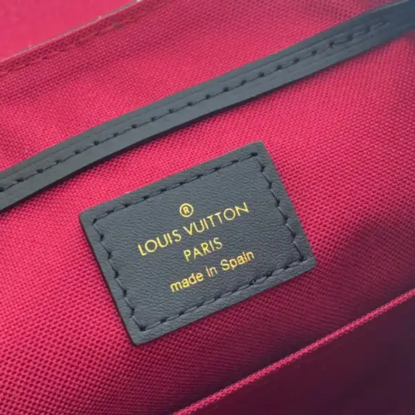 First bag ru LOUIS VUITTON MONTSOURIS BB