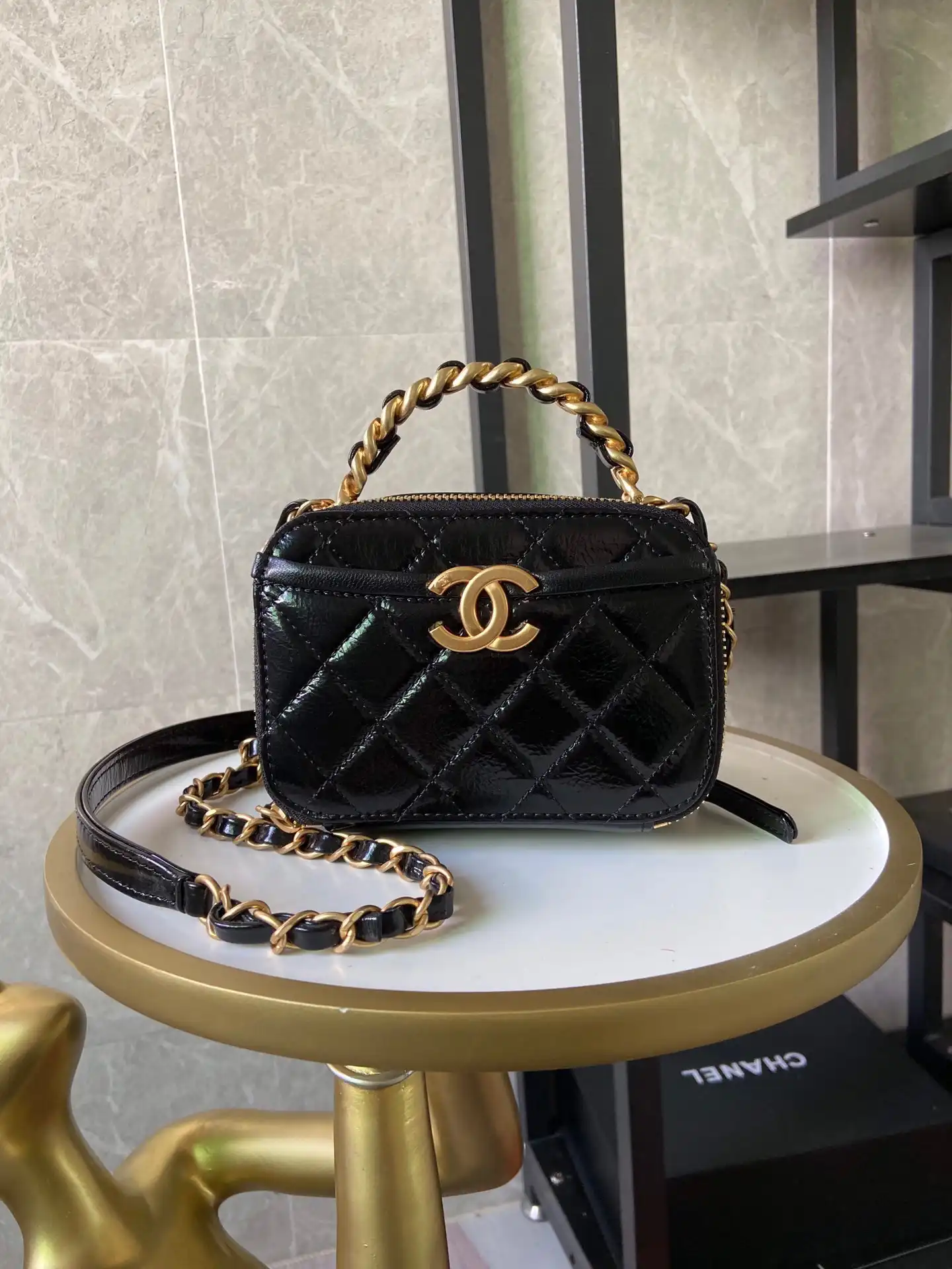 CHANEL SMALL VANITY CASE