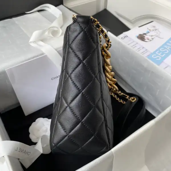 CHANEL HOBO HANDBAG