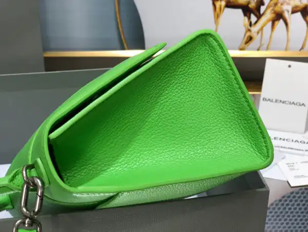 Bagsoffer BALENCIAGA HOURGLASS