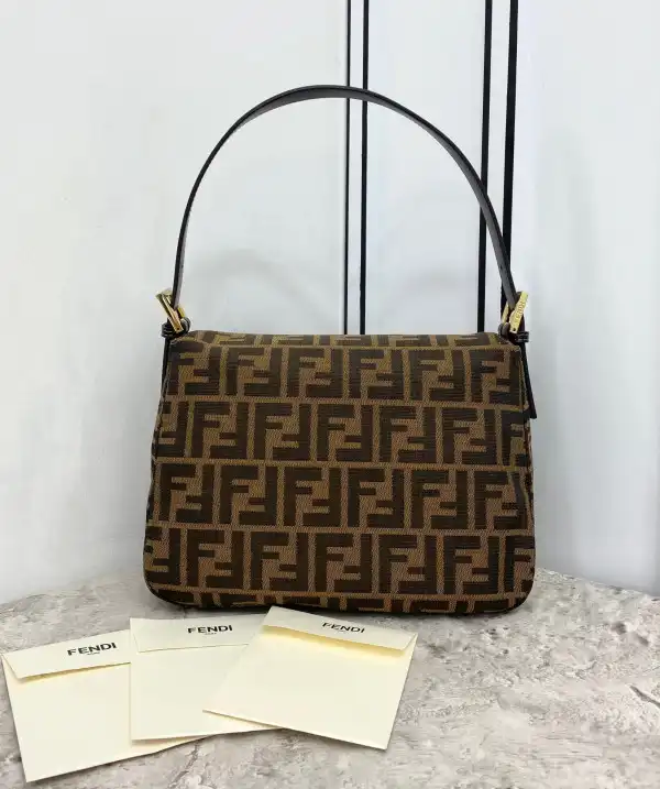 Frstbag ru FENDI VINTAGE BAG