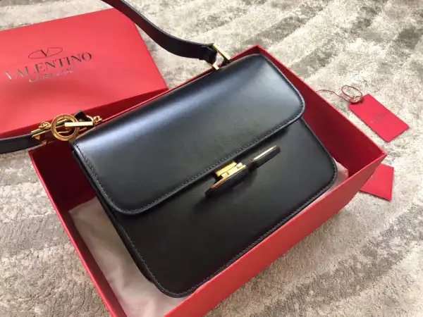 VALENTINO GARAVANI VSLING SHINY CALFSKIN SHOULDER BAG