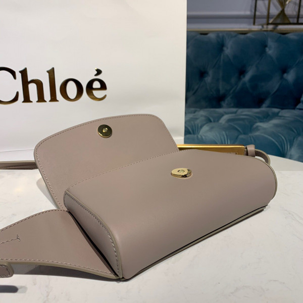 HOT SALE CHLOÉ C BELT BAG