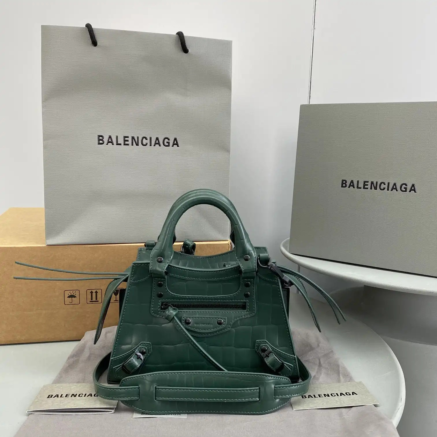 BALENCIAGA NEO CLASSIC MINI TOP HANDLE BAG