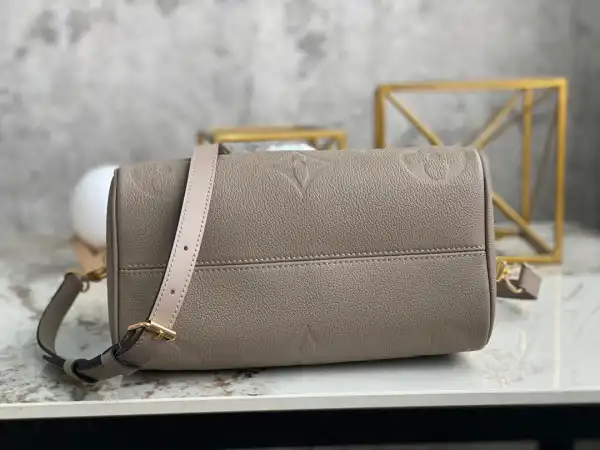 Cheap LOUIS VUITTON SPEEDY BANDOULIÈRE 25