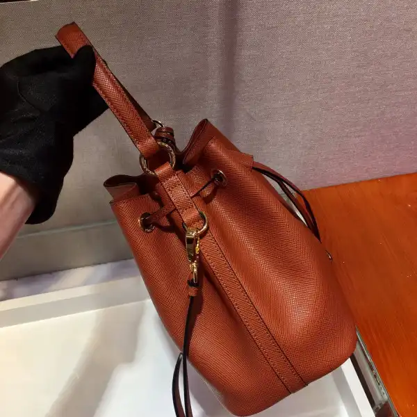 Yupoo bagsoffer PRADA Saffiano Leather Bucket Bag