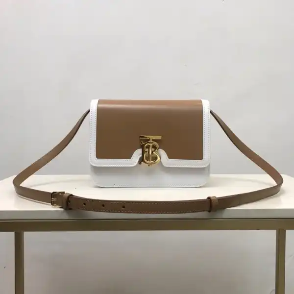 Bagsoffer BURBERRY SMALL TB Bag