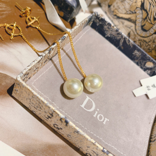 DIRO EARRINGS