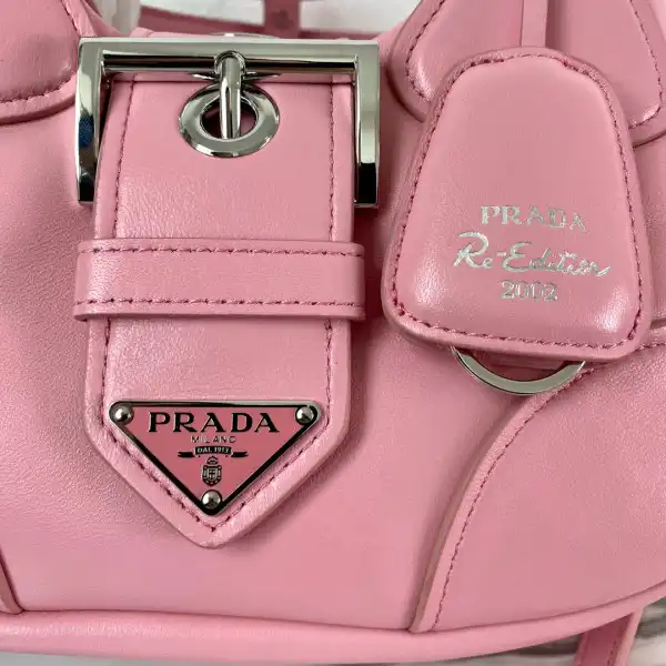 Bagsoffer PRADA Moon padded nappa-leather bag