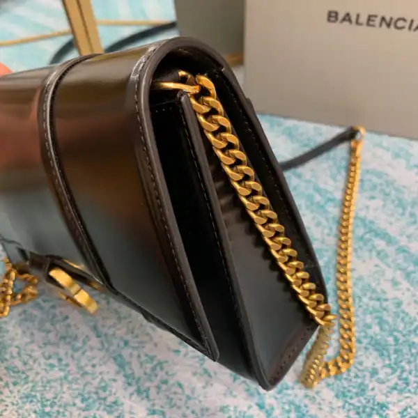 Bagsoffer yupoo BALENCIAGA  HOURGLASS CHAIN BAG