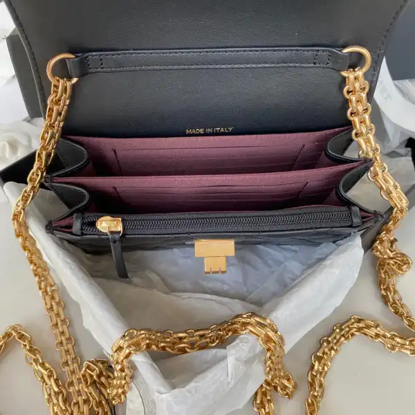 First bag ru CHANEL 2.55 CHANELUTCH WITH CHAIN