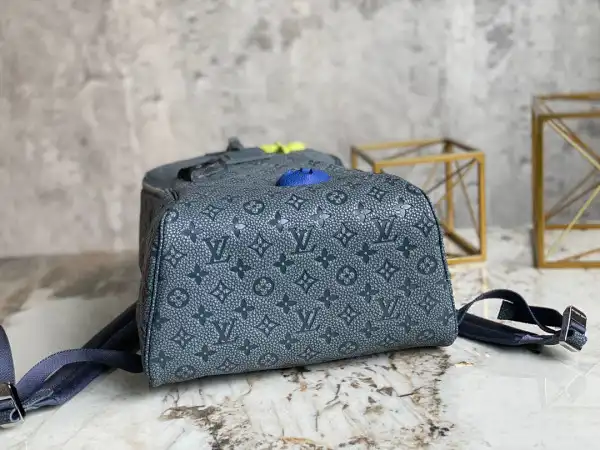 Yupoo bagsoffer LOUIS VUITTON ELLIPSE BACKPACK