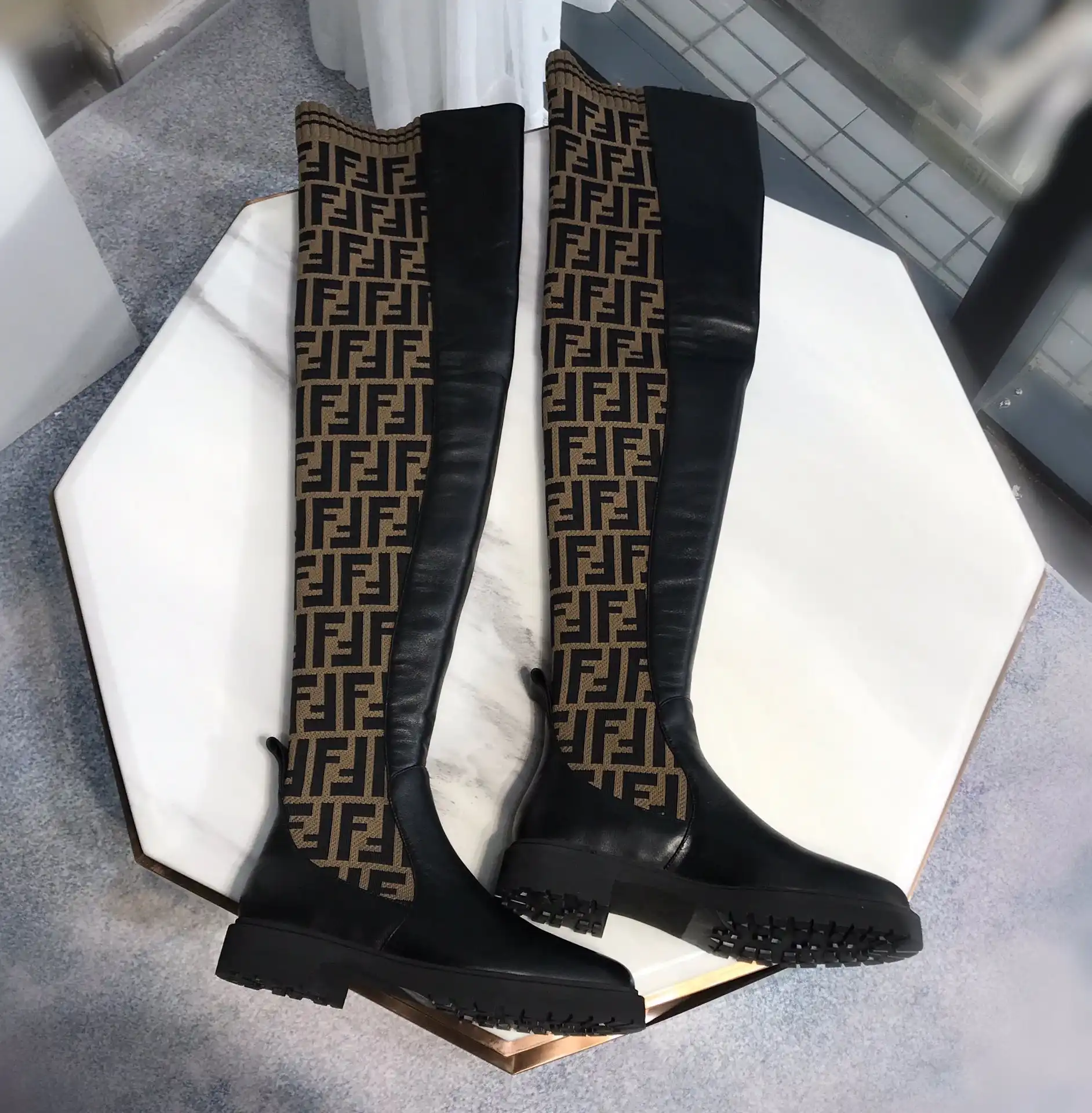 Frstbag ru FENDI BOOTS