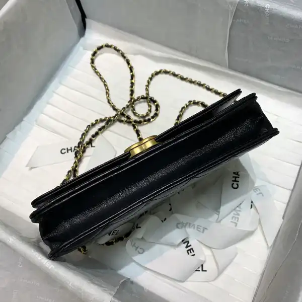 CHANEL WALLET