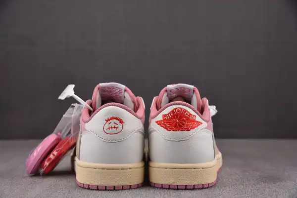 TRAVIS SCOTT X AIR JORDAN 1 LOW OG SHY PINK DM7866-600