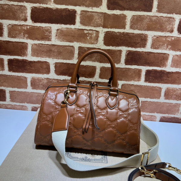 HOT SALE GUCCI GG matelassé leather top handle bag