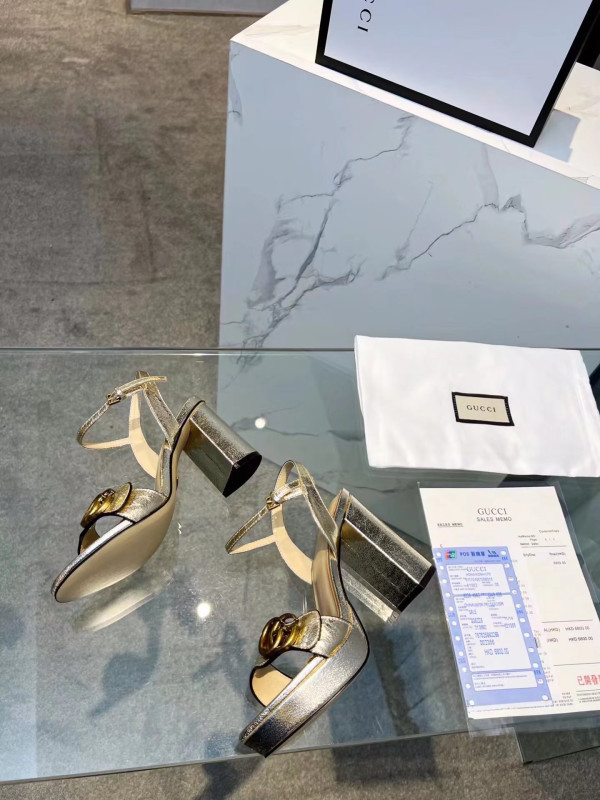 [FREE SHIPPING] GUCCI Leather sandal