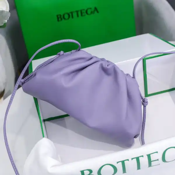 BOTTEGA VENETA MINI POUCH