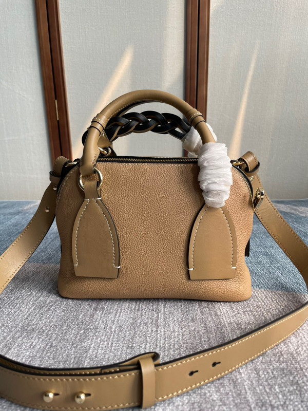 HOT SALE CHLOÉ SMALL DARIA BAG