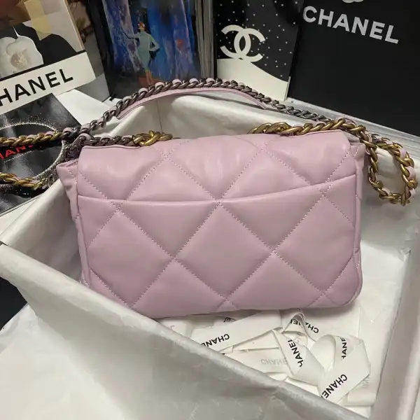 CHANEL 19 FLAP BAG