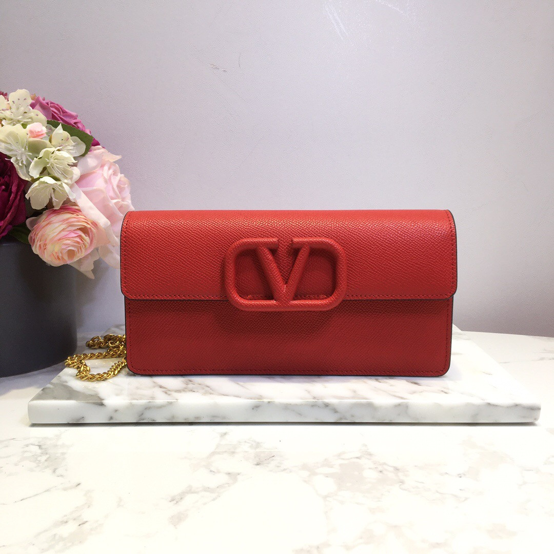 HOT SALE VALENTINO GARAVANI VSLING GRAINY CALFSKIN WALLET WITH CHAIN STRAP