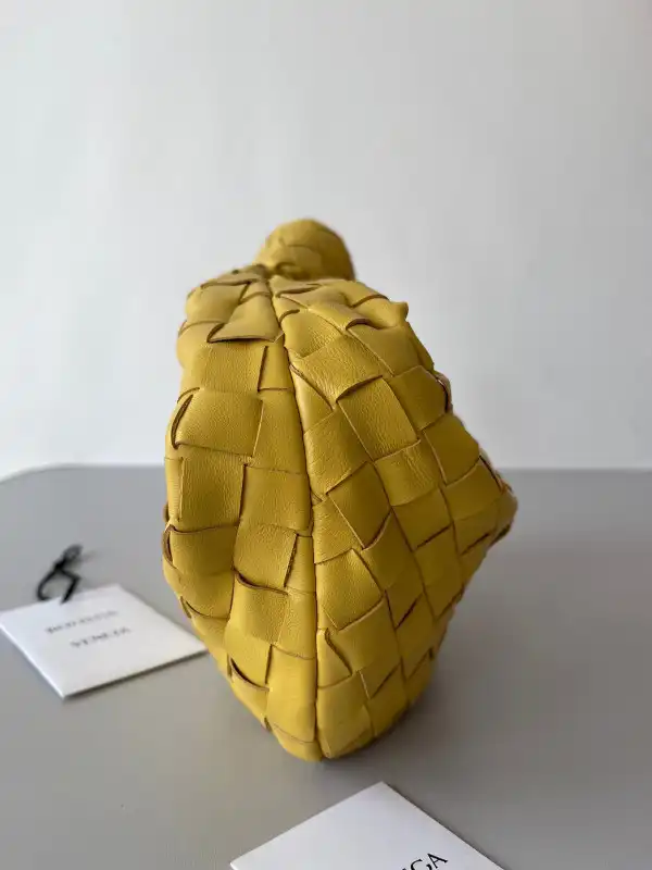 First bag ru BOTTEGA VENETA MINI JODIE