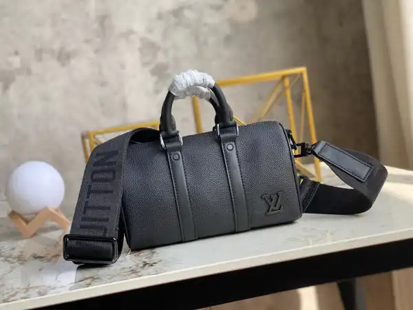 Louis Vuitton CITY KEEPALL