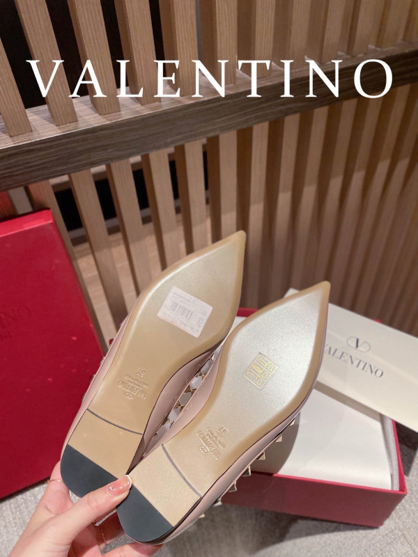 HOT SALE VALENTINO ROCKSTUD FLAT