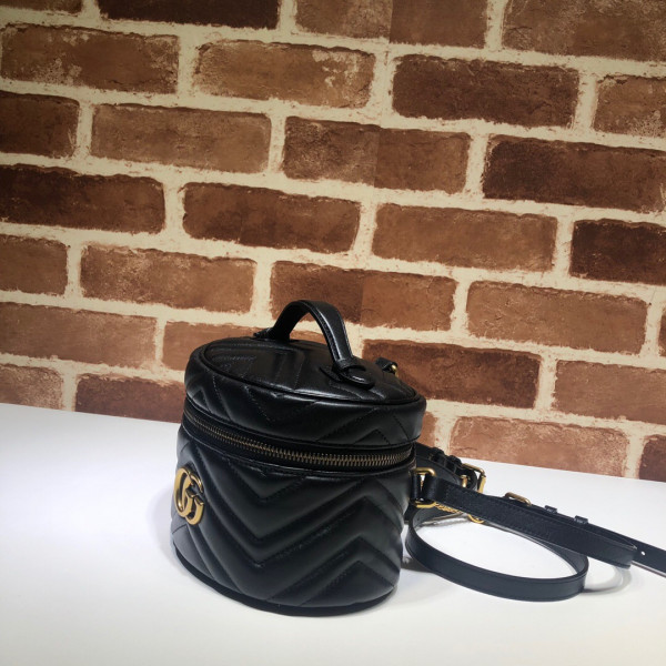 HOT SALE GUCCI GG Marmont mini backpack