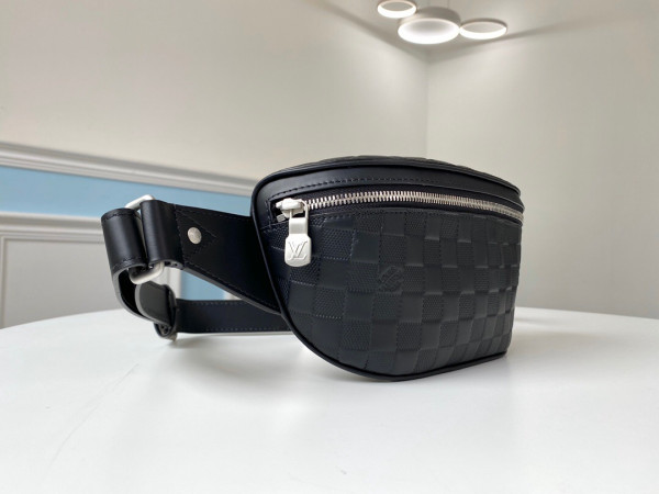 HOT SALE LOUIS VUITTON CAMPUS BUMBAG