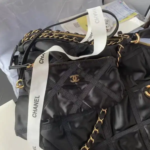 CHANEL TOTE BAG