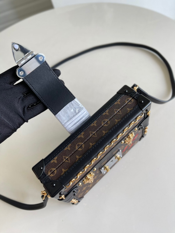 HOT SALE LOUIS VUITTON PETITE MALLE