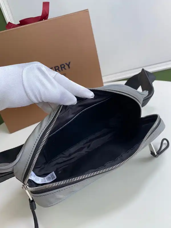 First Bag Ru BURBERRY BUM BAG