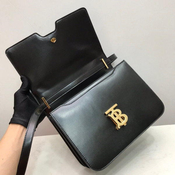 HOT SALE BURBERRY Medium TB Bag