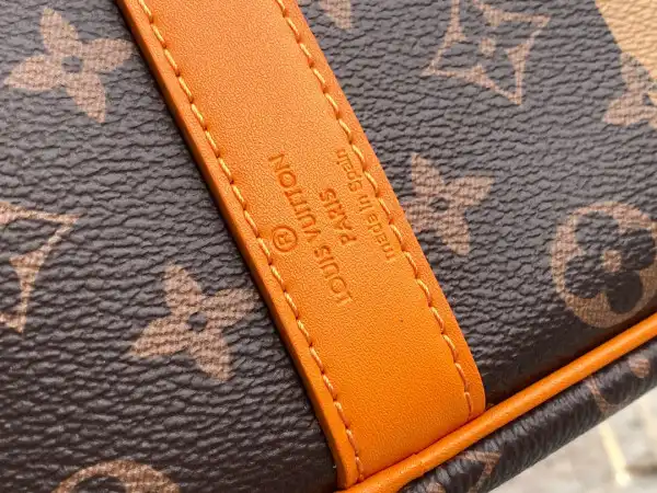 LOUIS VUITTON KEEPALL BANDOULIÈRE 50