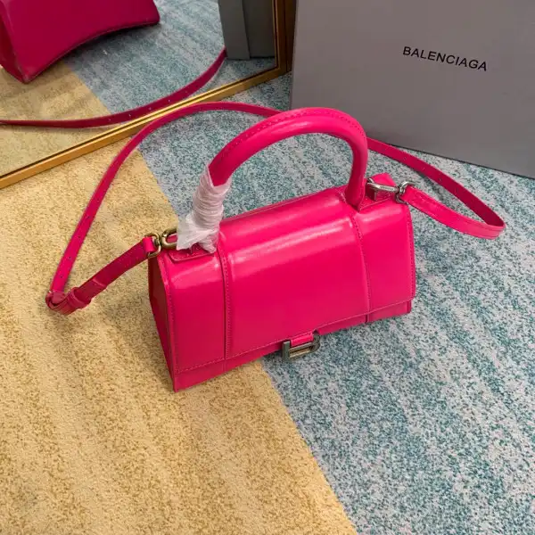 First Bag Ru BALENCIAGA HOURGLASS