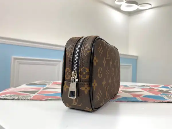 Aaa replica bags LOUIS VUITTON TOILETRY POUCH PM