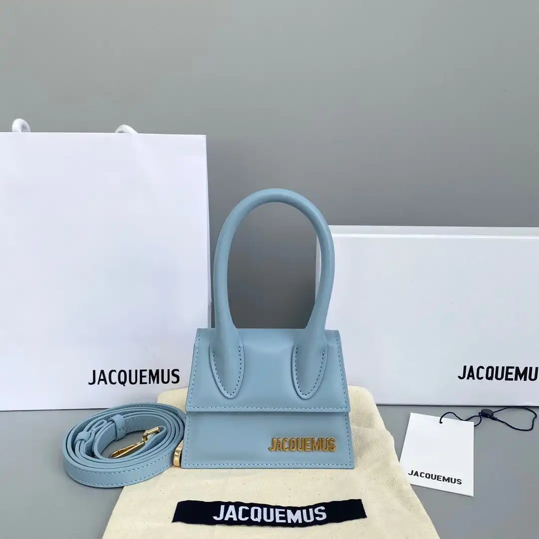 JACQUEMUS Le Chiquito Mini Bag