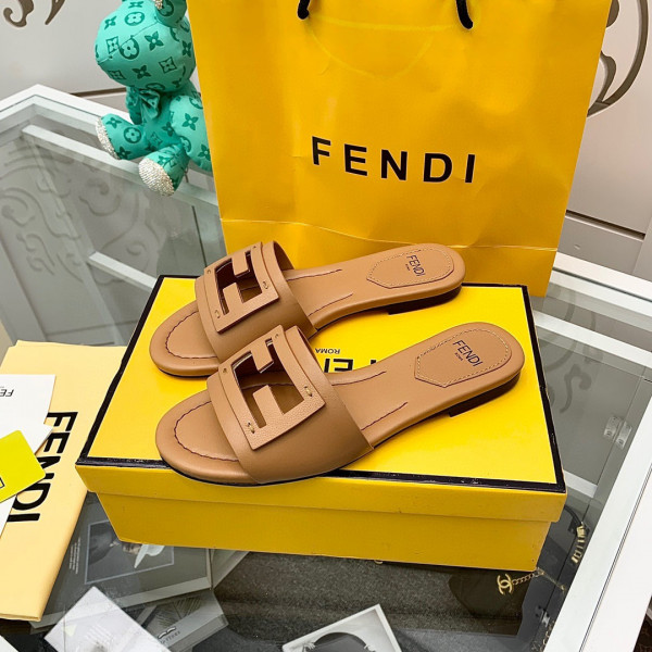 HOT SALE Fendi Signature