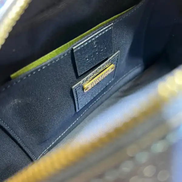 Gucci GG messenger bag