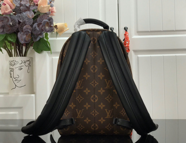 HOT SALE LOUIS VUITTON PALM SPRINGS PM NEW EDITON