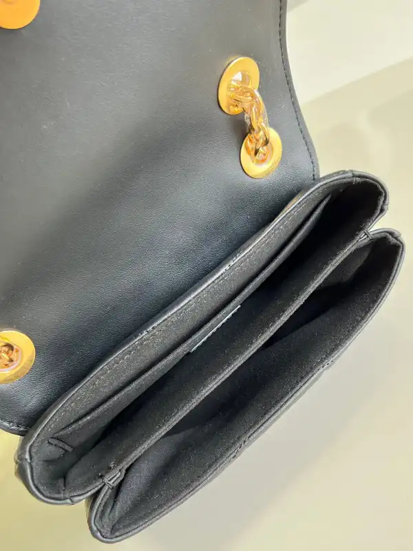 Cheap LOUIS VUITTON NEW WAVE CHAIN BAG PM