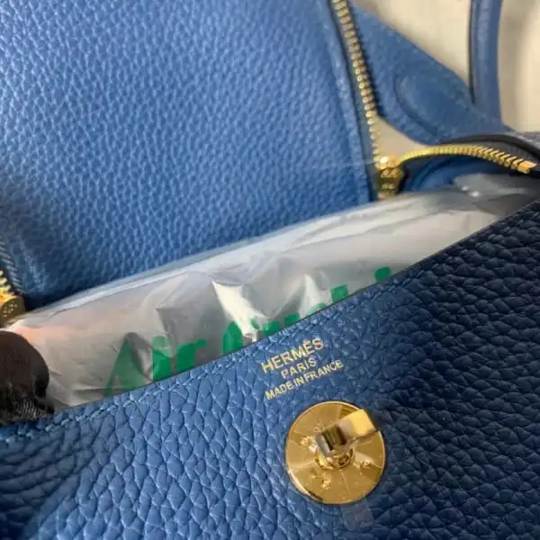 First bag ru HERMES LINDY MINI HANDMADE